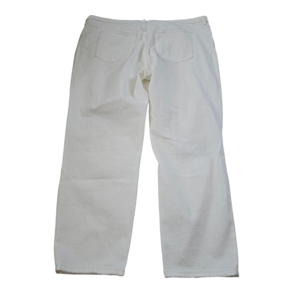 Abercrombie & Fitch The Mom High Rise Distressed White Jeans Plus Size 22 36 new - Picture 4 of 16